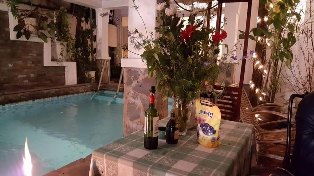 Price Ho Tay With Garden & Pool For Long Hanoi